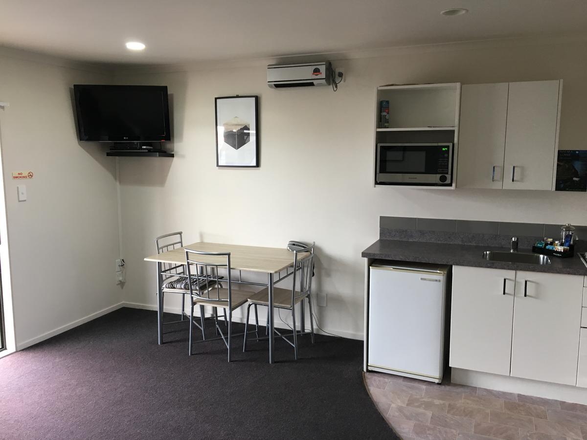 האוורה Kiwi Court Motel מראה חיצוני תמונה